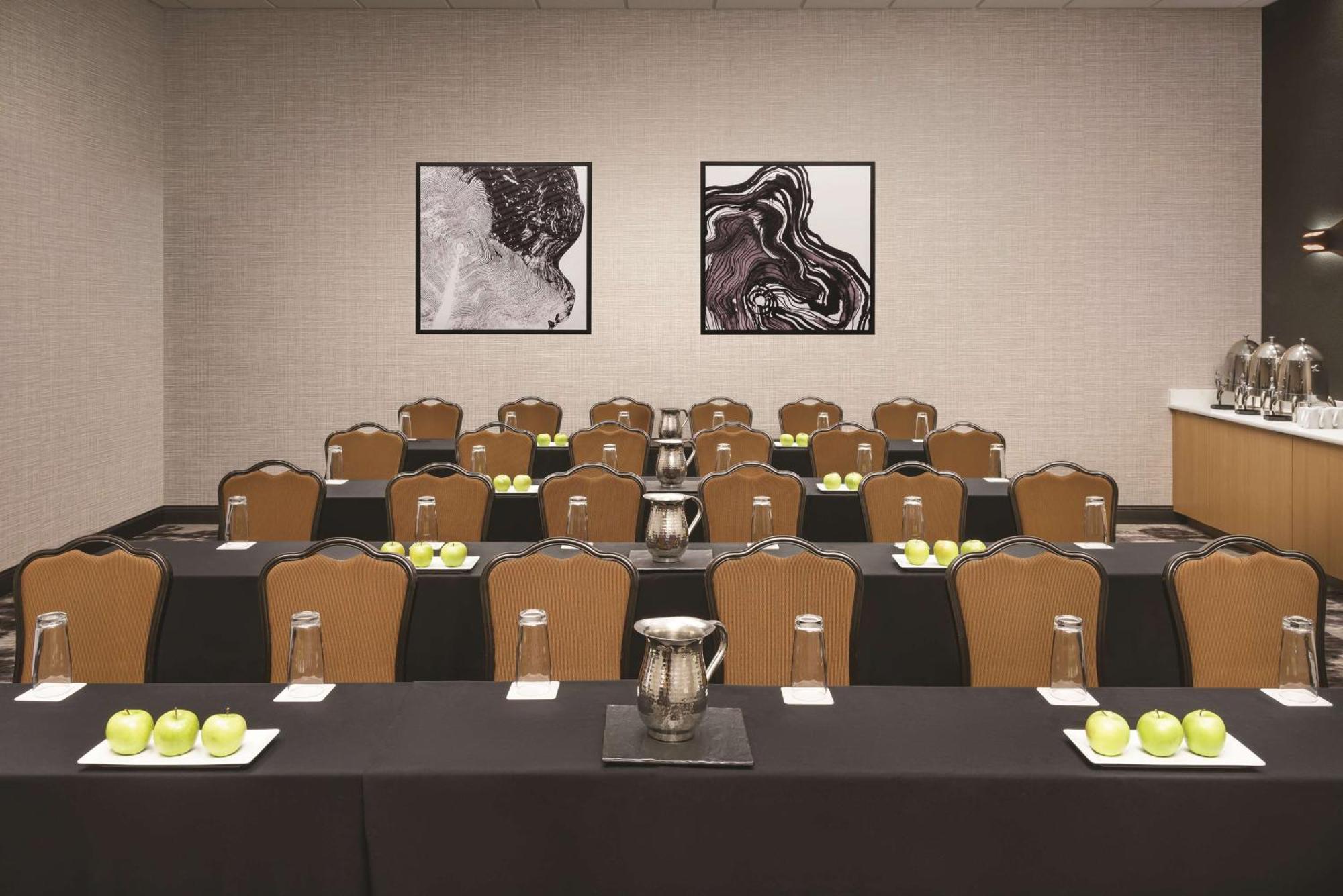 Doubletree By Hilton Colorado Springs Hotel Luaran gambar
