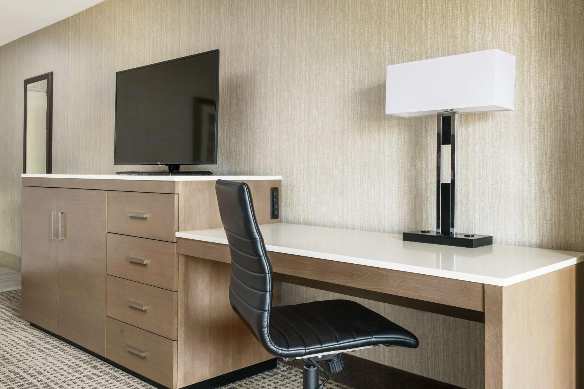 Doubletree By Hilton Colorado Springs Hotel Luaran gambar
