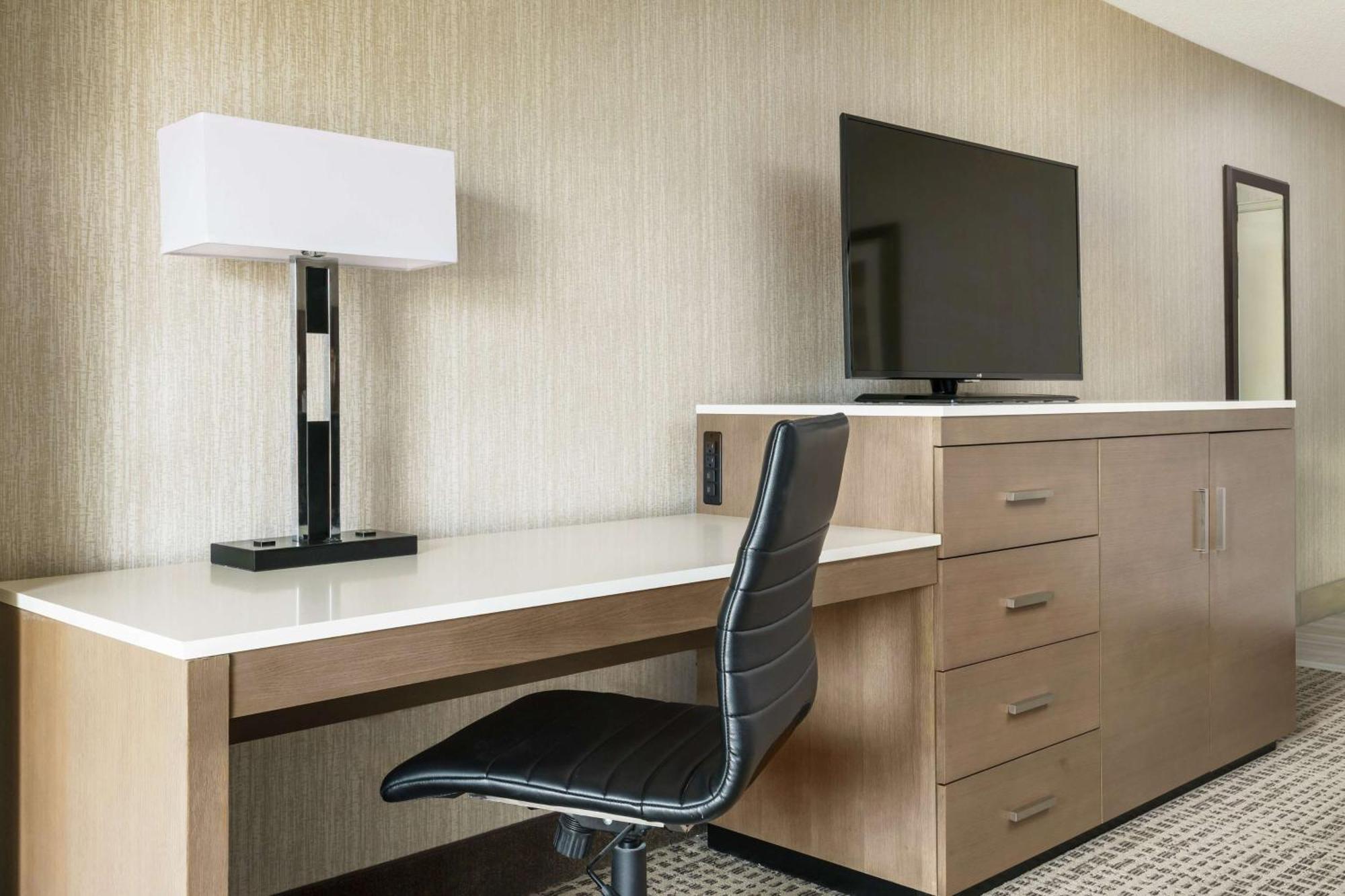 Doubletree By Hilton Colorado Springs Hotel Luaran gambar