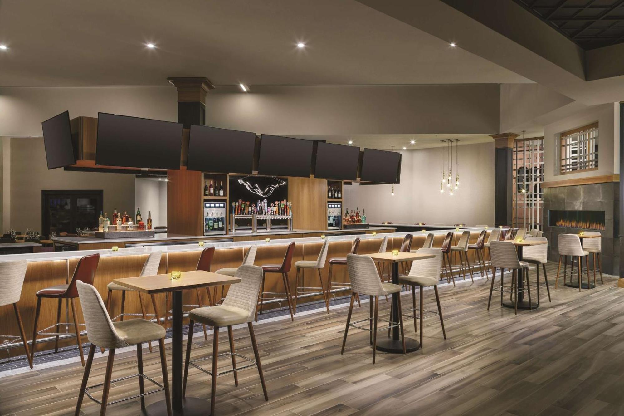 Doubletree By Hilton Colorado Springs Hotel Luaran gambar
